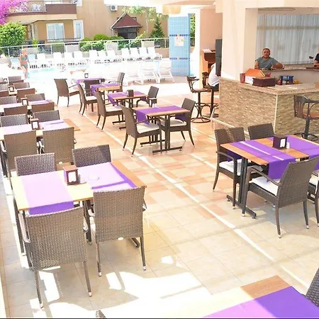 Albatros Aparthotel Apartamento *