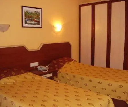 Apartamento Albatros Aparthotel *